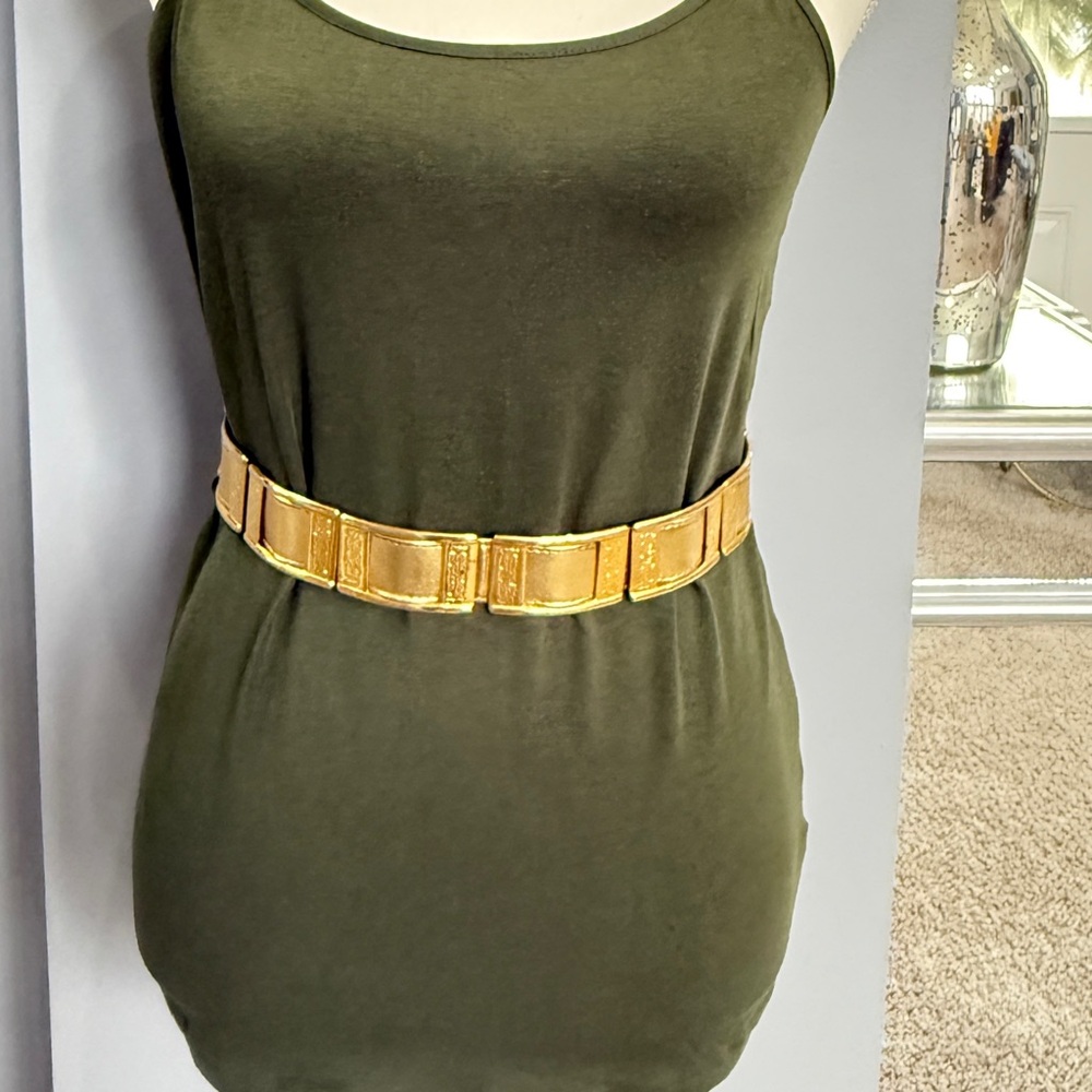 Vintage 1980s Gold Retro Back Clasp Disco Hippie Belt Size Small/Medium 32”L